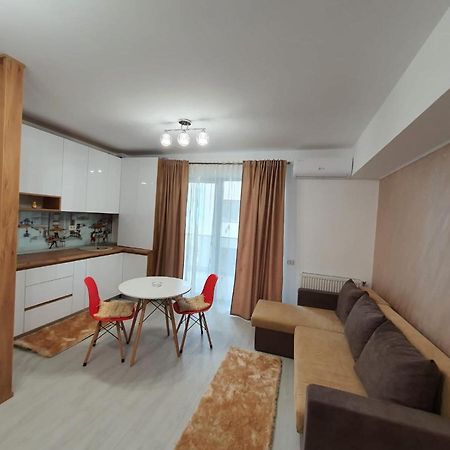 Listone' Apartment 12 Mamaia Nord Navodari Exterior photo